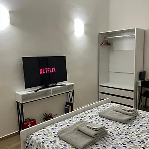 Appartamento Al 106 Free Wi-fi 5 Min Dalla Stazione, Prato (Prato)
